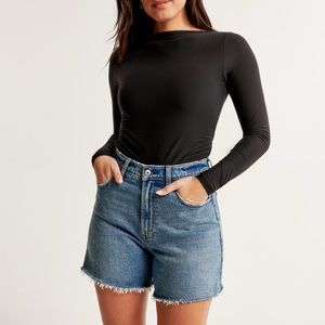 Abercombie Curve Love High Rise Dad Short